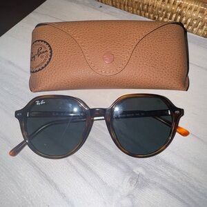 Rayban sunglasses NWOT